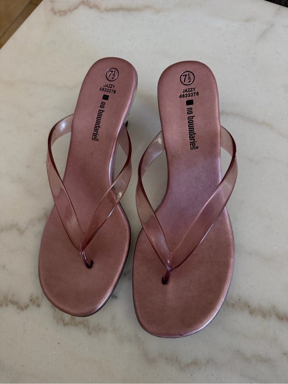 No Boundaries Women's Pink Clear-Strap Kitten Heel Sandals that LIGHT UP!